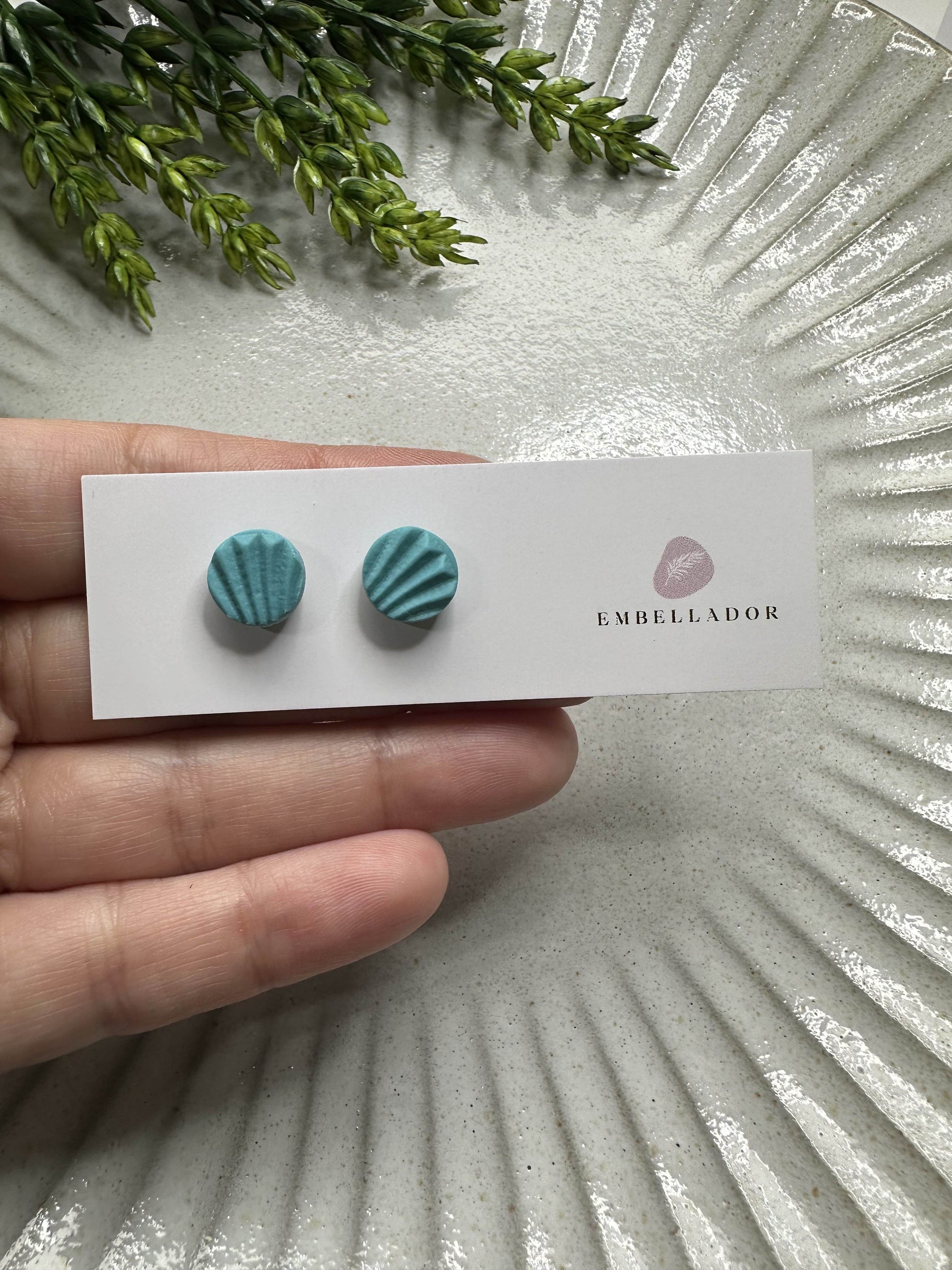 Mini Teal Fan Stud Jewelry Embellador 